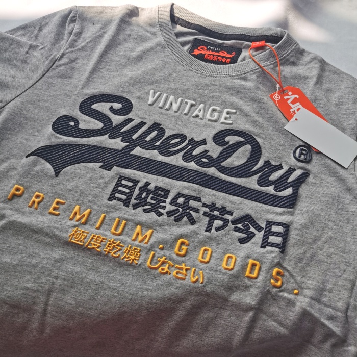 Áo Thun Nam Cổ Tròn In Chữ Lynda Superdry Extremely Dry Cá Tính