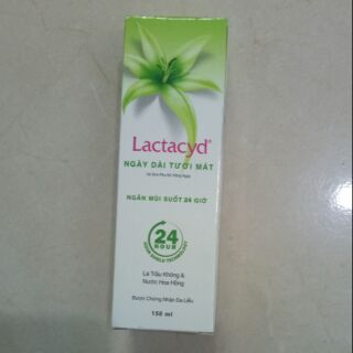 Dung Dịch Vệ Sinh Lactacyd Trầu Không &Nước Hoa Hồng . 150ml