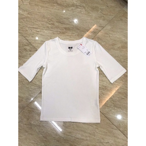 Áo thu len tăm tay lỡ daisyra