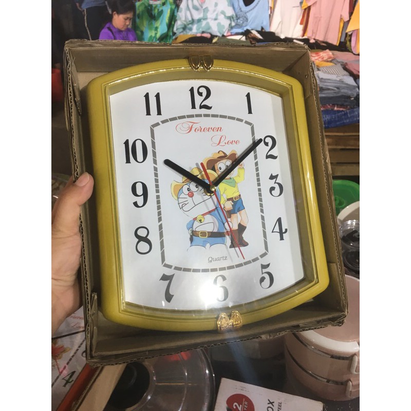 Đồng hồ treo tường