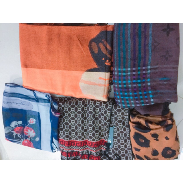 Combo 5 khăn chị Thanh 700g