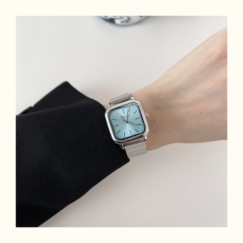 Đồng hồ đeo tay nữ mặt vuông Naidu kiểu Hàn Quốc
