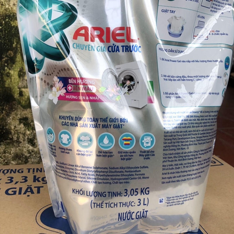 Nước giặt Ariel cửa trước hương Sen & Nhài 3,05kg
