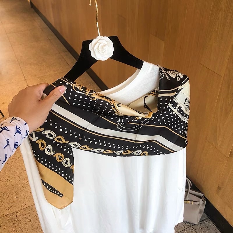 KHĂN LỤA VUÔNG QUẤN ÁO SIZE 70x70cm - Maben