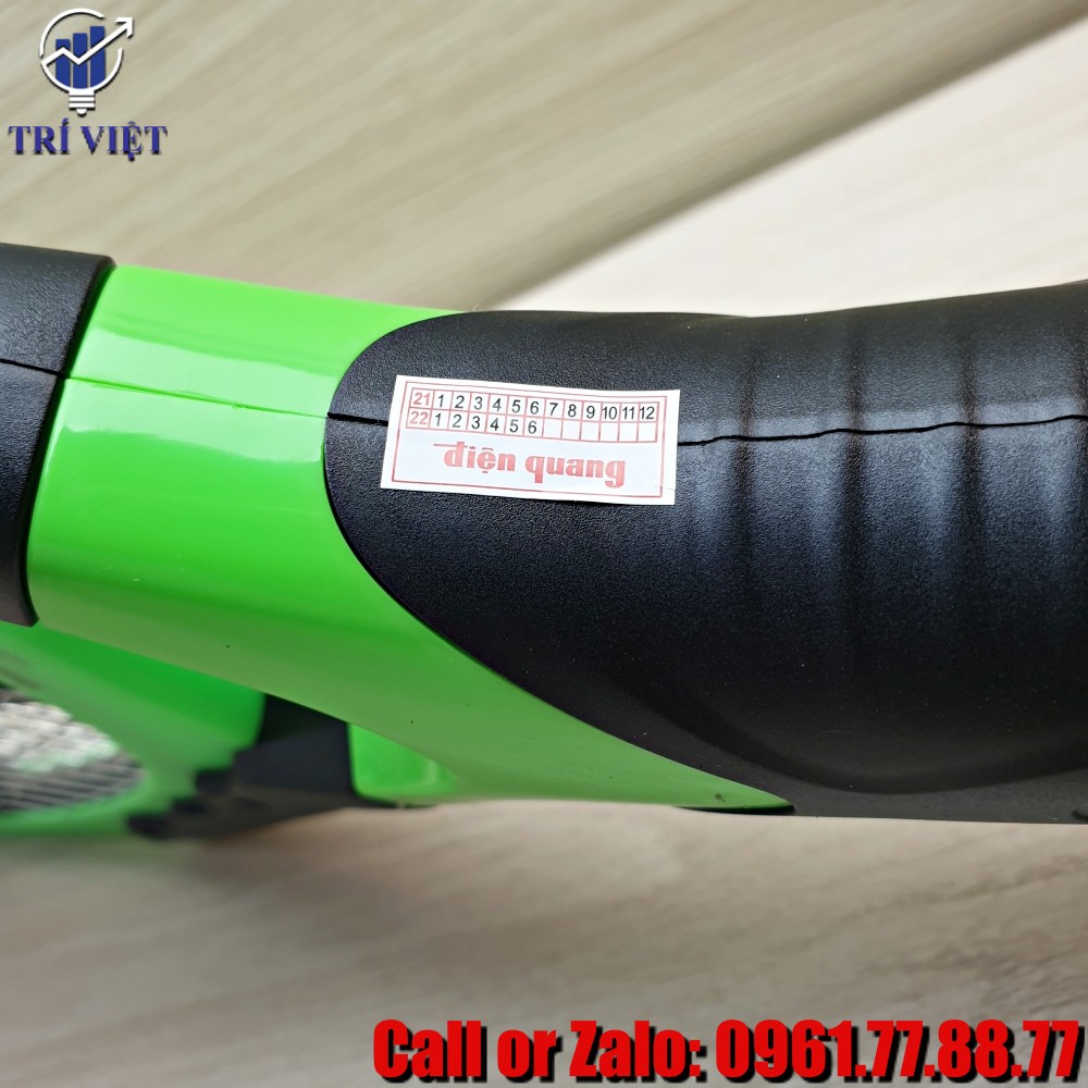 Vợt muỗi Điện Quang EMR03 BLG (Đen - Xanh Lá) [Nowship 2h tại HCM]
