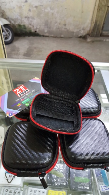 HỘP VÂN CARBON ĐỰNG TAI NGHE IN-EAR/ EARBUD