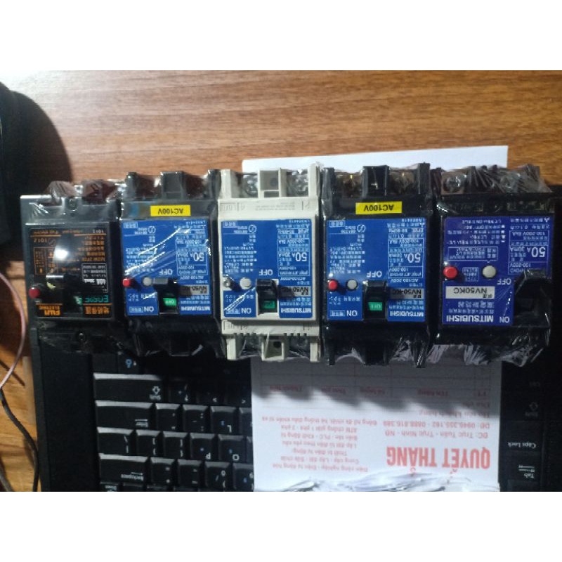 Aptomat chống giật 40.50A . hàng nhật bãi . dòng rò 30ma . mới 92%