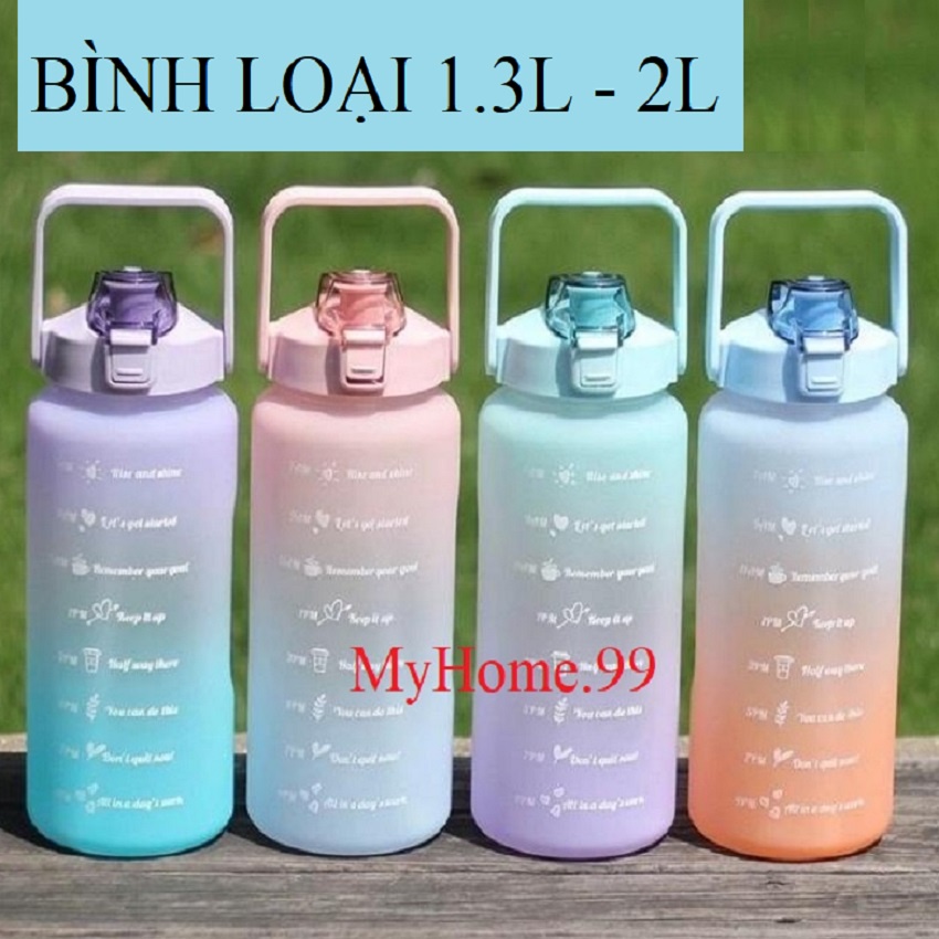 Bình nước 2 lít - 1.3 lít { TẶNG STICKER} có ống hút đựng dáng thể thao người vận động mạnh học sinh có quay tiện lợi
