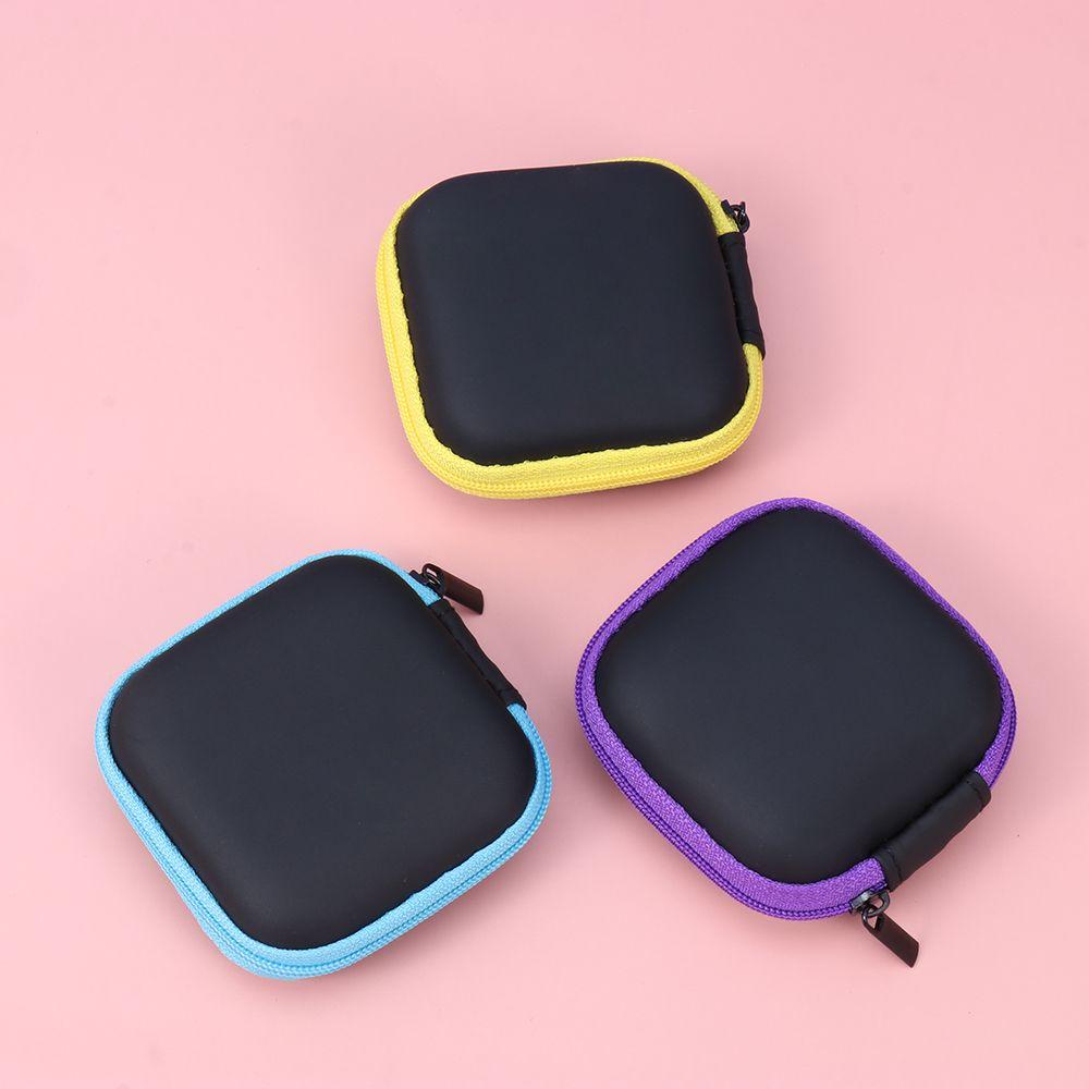 Hộp Đựng Tai Nghe Hình Vuông Nhỏ Gọn Phong Cách Châu Âu