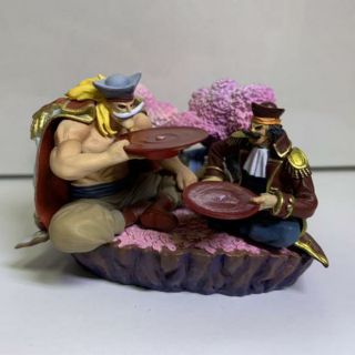 Mô hình One Piece : Roger và Râu Trắng chính hãng