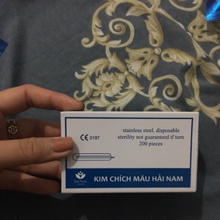 Kim Chích Mụn Blood Lancets