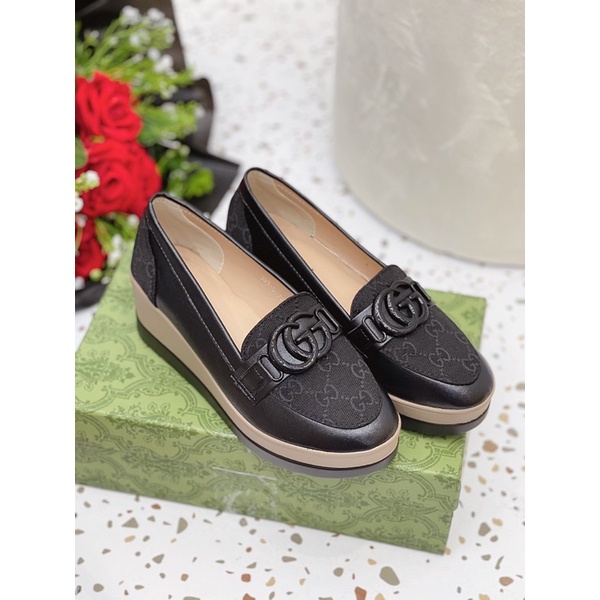 Giày gc vân chìm đế xuồng tag đen fullbox