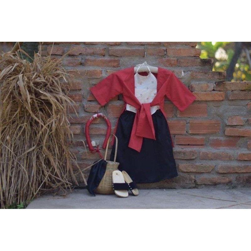 Đồ tứ thân cho bé gái