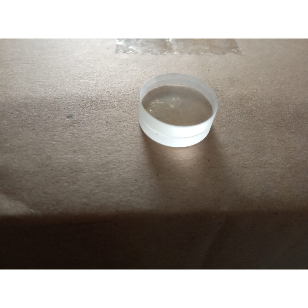 Thấu kính bổ trợ cho gương phản xạ