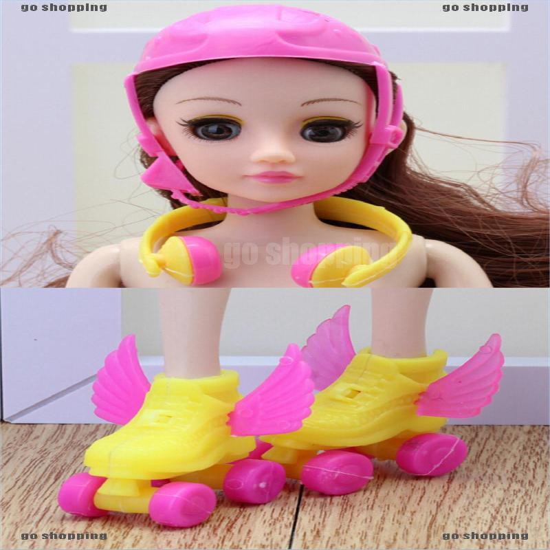 {go shopping}3PCS/set doll Sports Accessories Shoes Helmet Headset Color Random