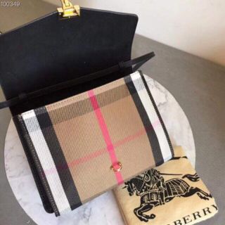 Túi Burberry