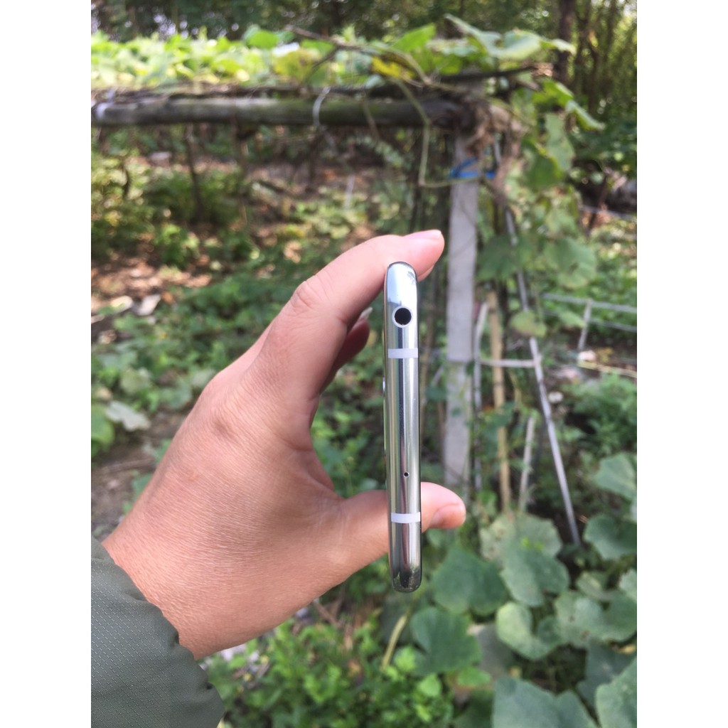 Điện Thoại LG V35 ISAI Nhật Bản