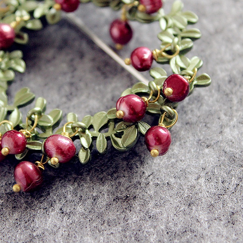 Ghim Cài Áo Hình Vòng Hoa Đính Ngọc Trai Phong Cách Vintage