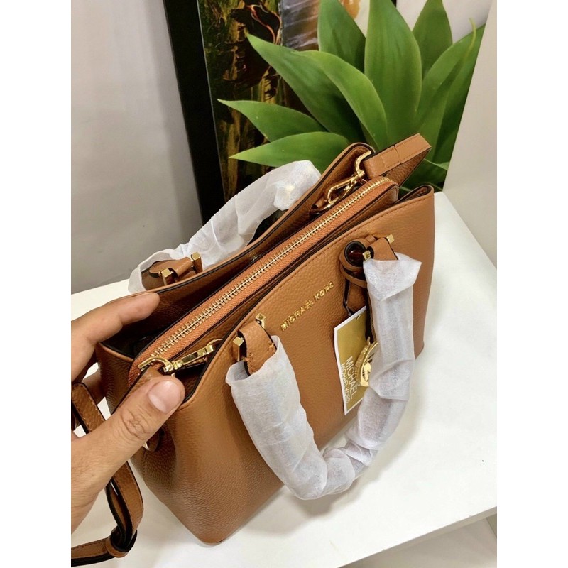 Túi Mk Camille brown