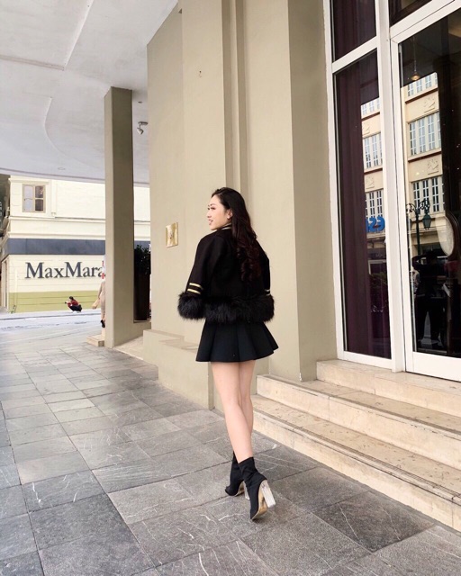 Áo dạ lông hoàng gia