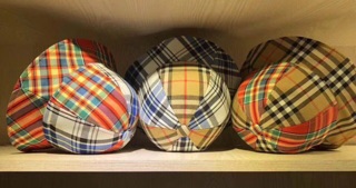 Mũ vải Burberry thời trang