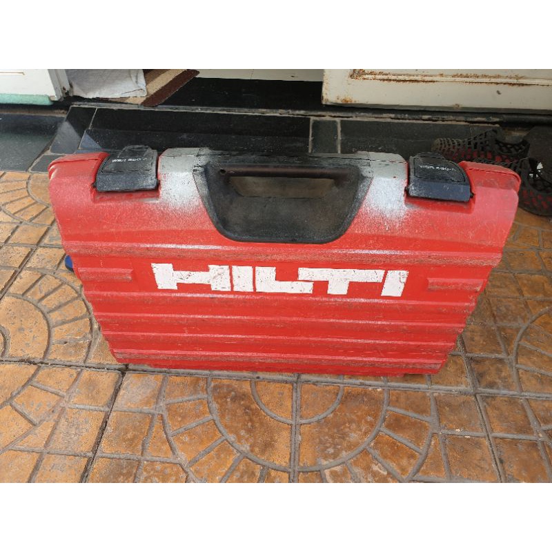 Cưa kiếm Hilti