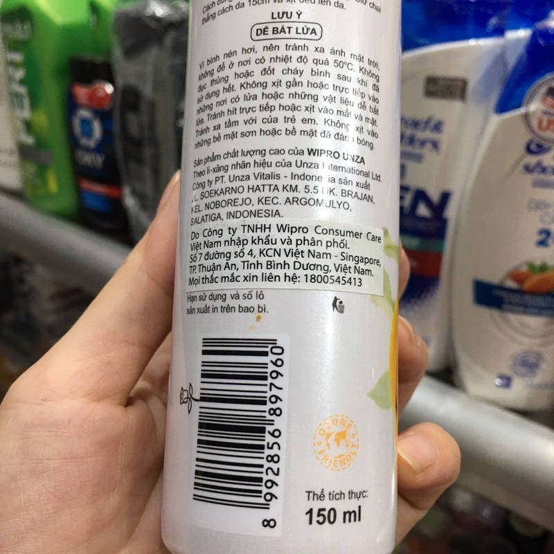 Xịt Khử Mùi Enchanteur Charming