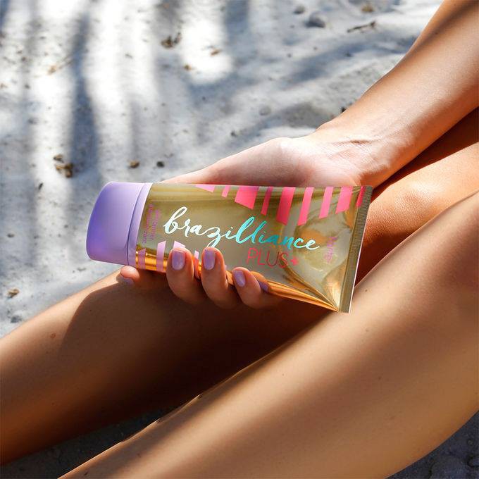 Tarte - Kem Nhuộm Da Nâu Tự Nhiên Tarte Brazilliance PLUS+ Self Tanner 165ml