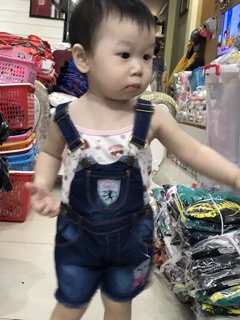 Yếm Jeans cho bé 10kg -24kg