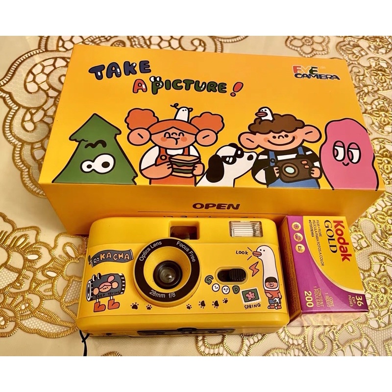 Máy ảnh phim FYE phong cách retro, hoạt hình siêu cute có đèn flash chính hãng, tặng kèm phim chụp ảnh Kodak