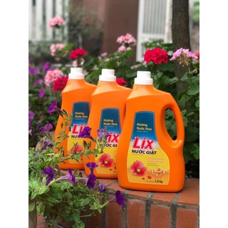 Nước giặt Lix nước hoa 1 can 3.8kg date mới