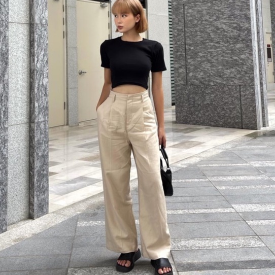 Quần dài ống suông xếp 1 li trước sam lai thời trang GAGO màu kem GO4104