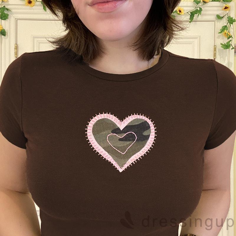 Áo Thun Nữ Tay Ngắn Cổ Tròn Họa Tiết Trái Tim Độc Đáo