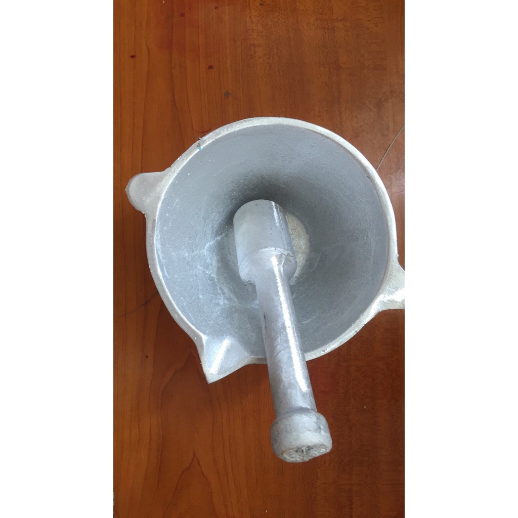 Bộ chày cối bằng gang trắng đúc nguyên khối, hàng dày dặn, loại 1