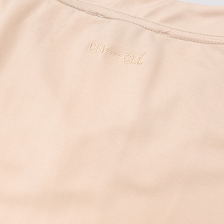 Áo phông basic UNCLÉ BEIGE V-NECK VISCOSE TOP