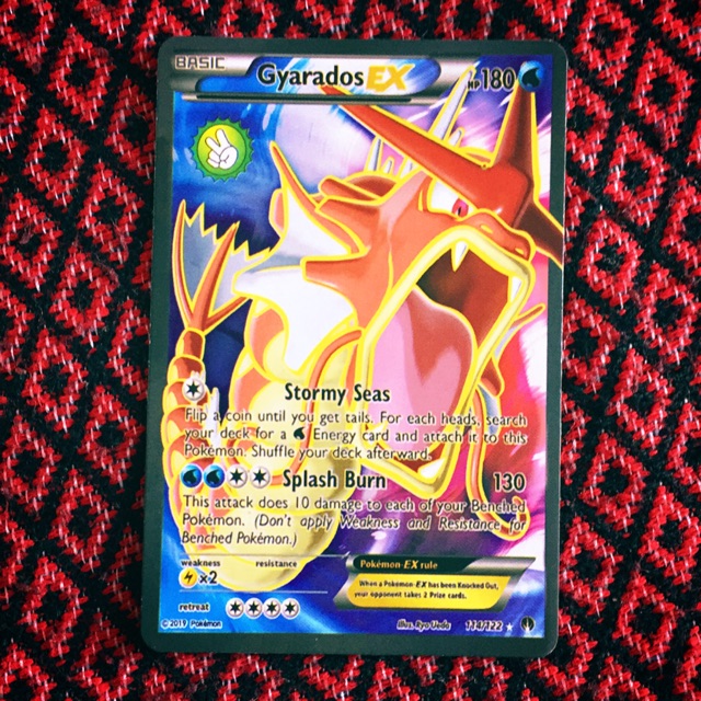 Thẻ bài Pokemon Basic - Gyarados EX - tặng kèm 4 con basic vang