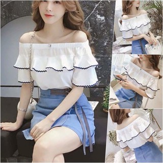 Áo kiểu trễ vai phối bèo