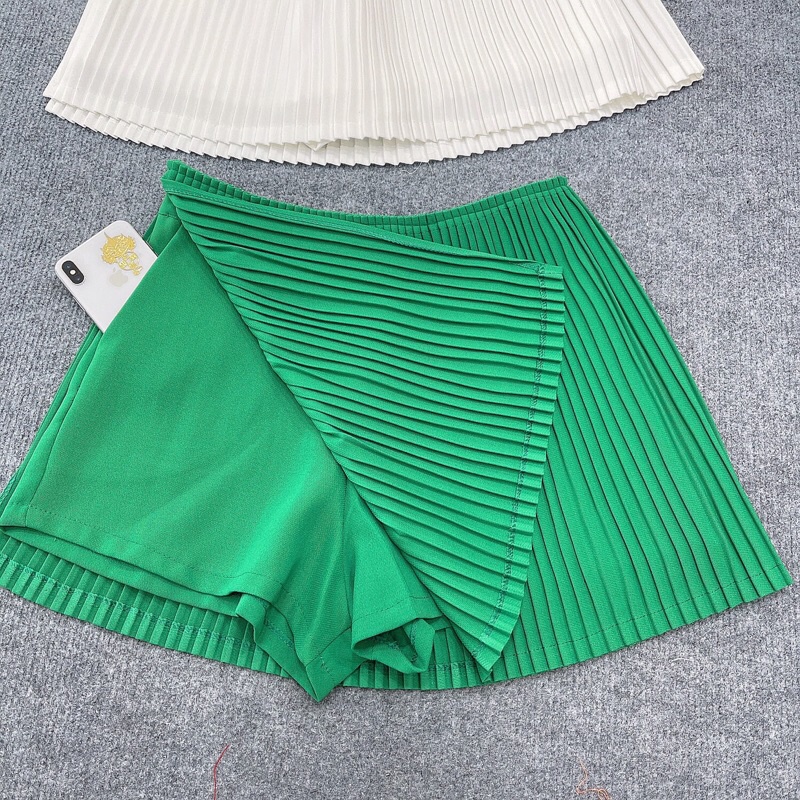 Chân váy dập ly xẻ đùi