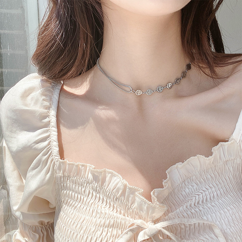 vòng cổ Thép Titan Mặt Hình Mặt Cười Đơn Giản Xinh Xắn