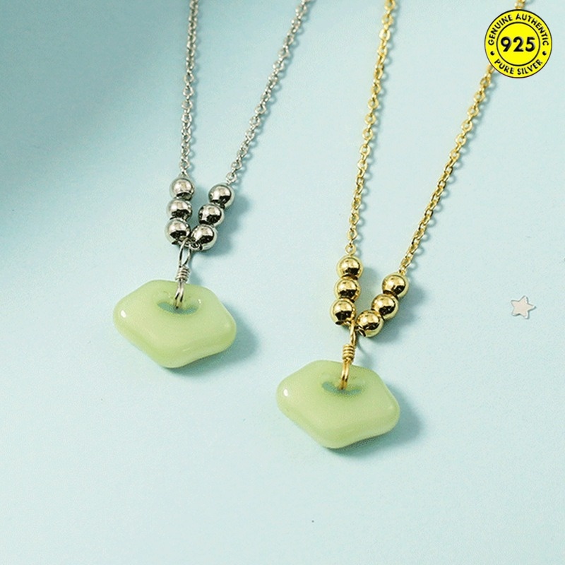 Vòng cổ mặt đá ngọc bích thời trang cho nữ