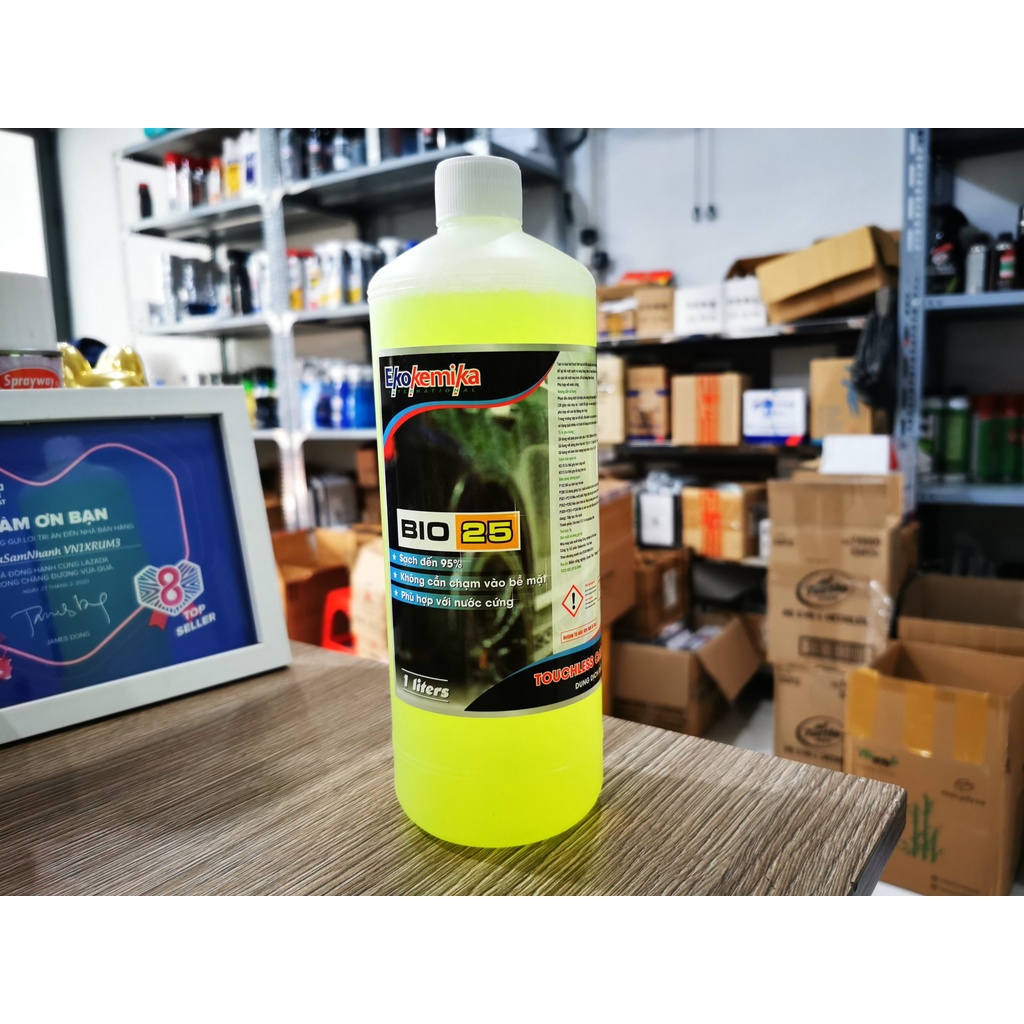 Dung dịch rửa xe không chạm Ekokemika BIO 25 Tặng Khăn Lau Xe