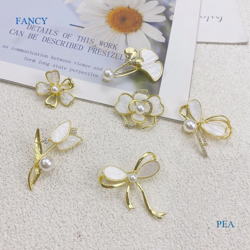 Cài Áo Hình Hoa Đính Đá Thời Trang