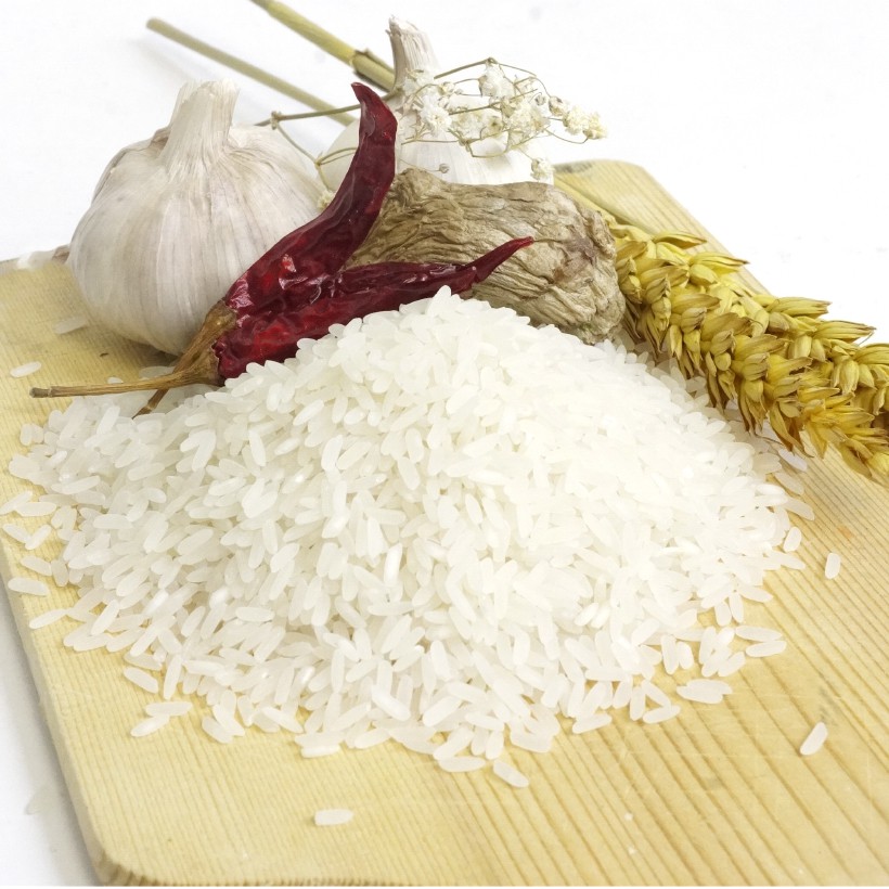Gạo sạch còn cám GUfoods (gạo xát dối) - Ngọt - mềm - thơm (1kg)