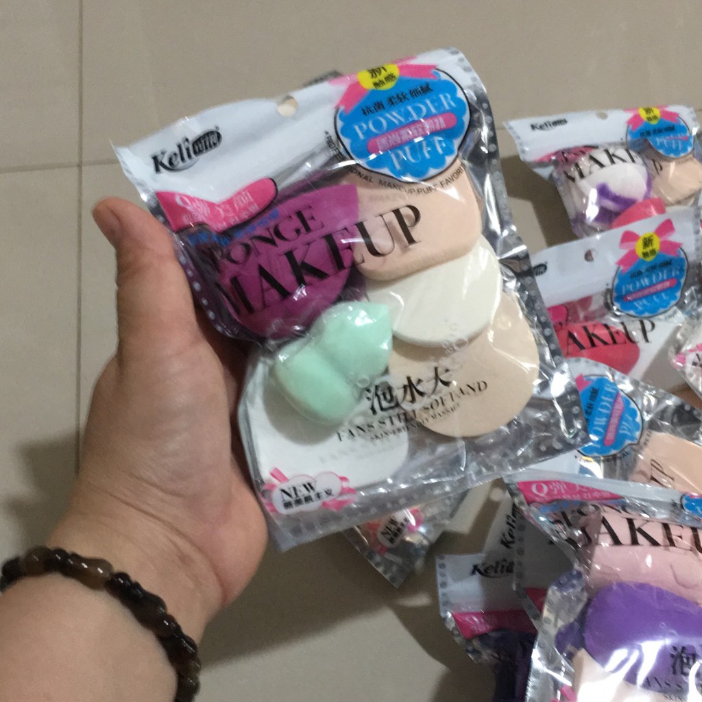 NO: 6577 Bộ 6 Bông phấn tán kem, trang điểm siêu tiện lợi Keli giao mẫu ngẫu nhiên