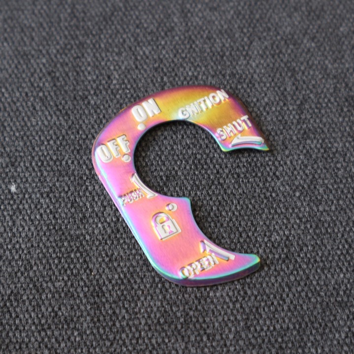 TEM DÁN Ổ KHÓA TRANG TRÍ XE WINNER BẰNG NHÔM CHỐNG TRẦY XƯỚC ( nhiều màu )