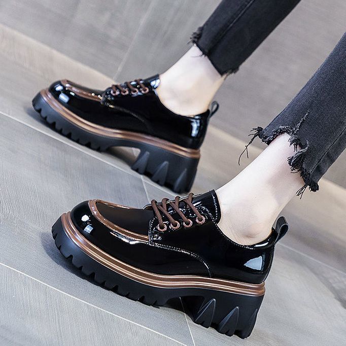 French vintage shoes Women's shoes 2022 New Autumn British style Black shoes thick-soled Love shoes single shoes