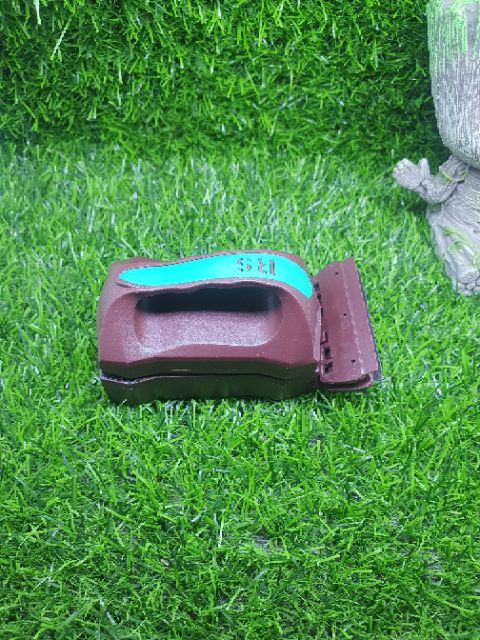 Hít Chà Hồ Rs Có Dao Cạo Rêu