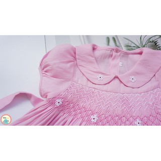 Đầm smock cổ sen cho bé gái