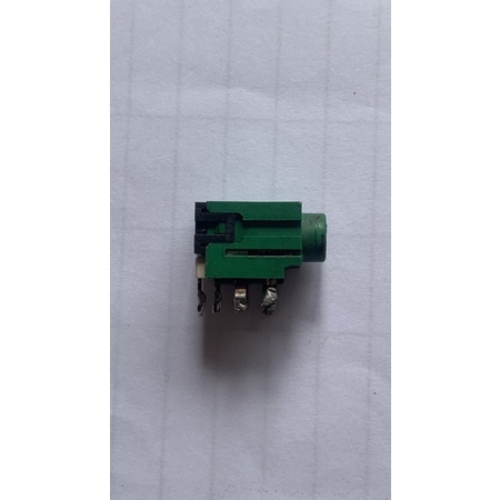 rắc tai nghe 3.5mm nhật
