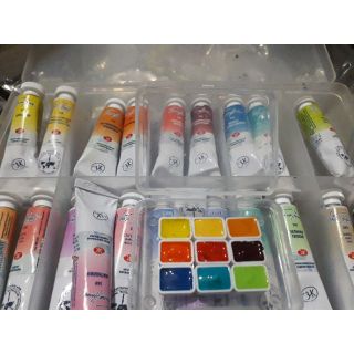 Pocket chiết màu nước 9 màu 2019 White Nights